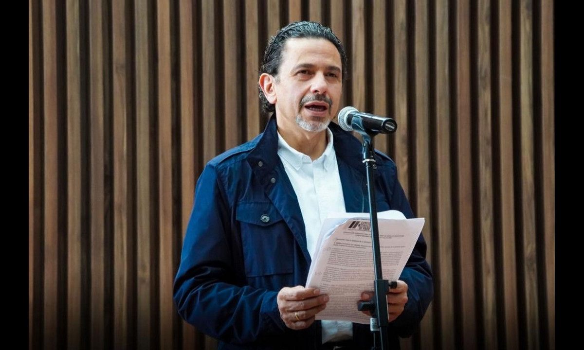 Se va del Gobierno el Alto Comisionado de Paz, encargado de las negociaciones con el Comité del Paro Nacional 1 Se va del Gobierno el Alto comisionado de Paz, encargado de las negociaciones con el Comité del Paro Nacional