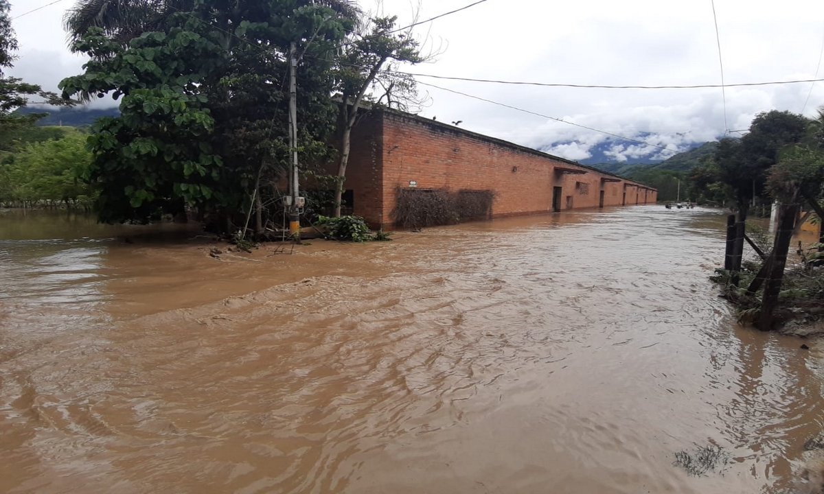 Crítico: Ya son 334 las familias afectadas por las fuertes lluvias en Antioquia 1 Antioquia-lluvias-damnificados