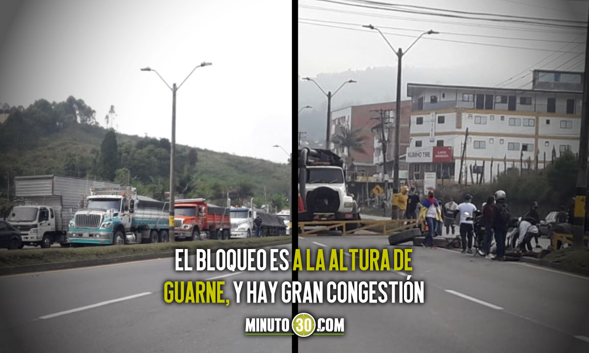 Videos: Así está la Medellín-Bogotá, que fue bloqueada y solo pasan carros cada 20 minutos 1 Medellín-Bogotá