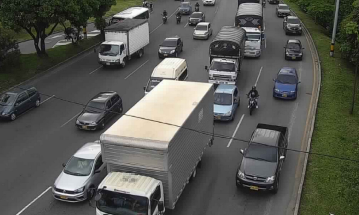 ¡Pilas! Cerrada la Autopista Sur a la altura de la calle 10, por movilización ciudadana 1 ¡Pilas! Cerrada la Autopista Sur a la altura de la calle 10, por movilización ciudadana