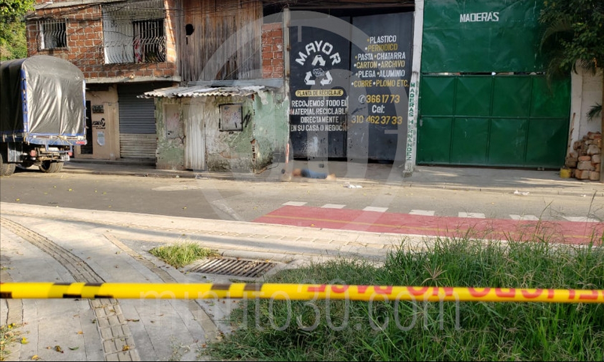 VIDEO Y FOTOS: En Bello habrían asesinado a golpes a un hombre 5 Bello3 1