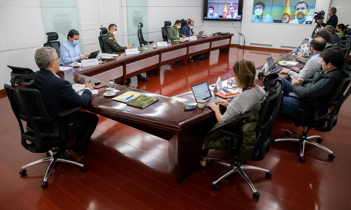 Video: Presidente Duque lideró Consejo de Seguridad virtual para Cali 1 Video: Presidente Duque lideró Consejo de Seguridad virtual para Cali