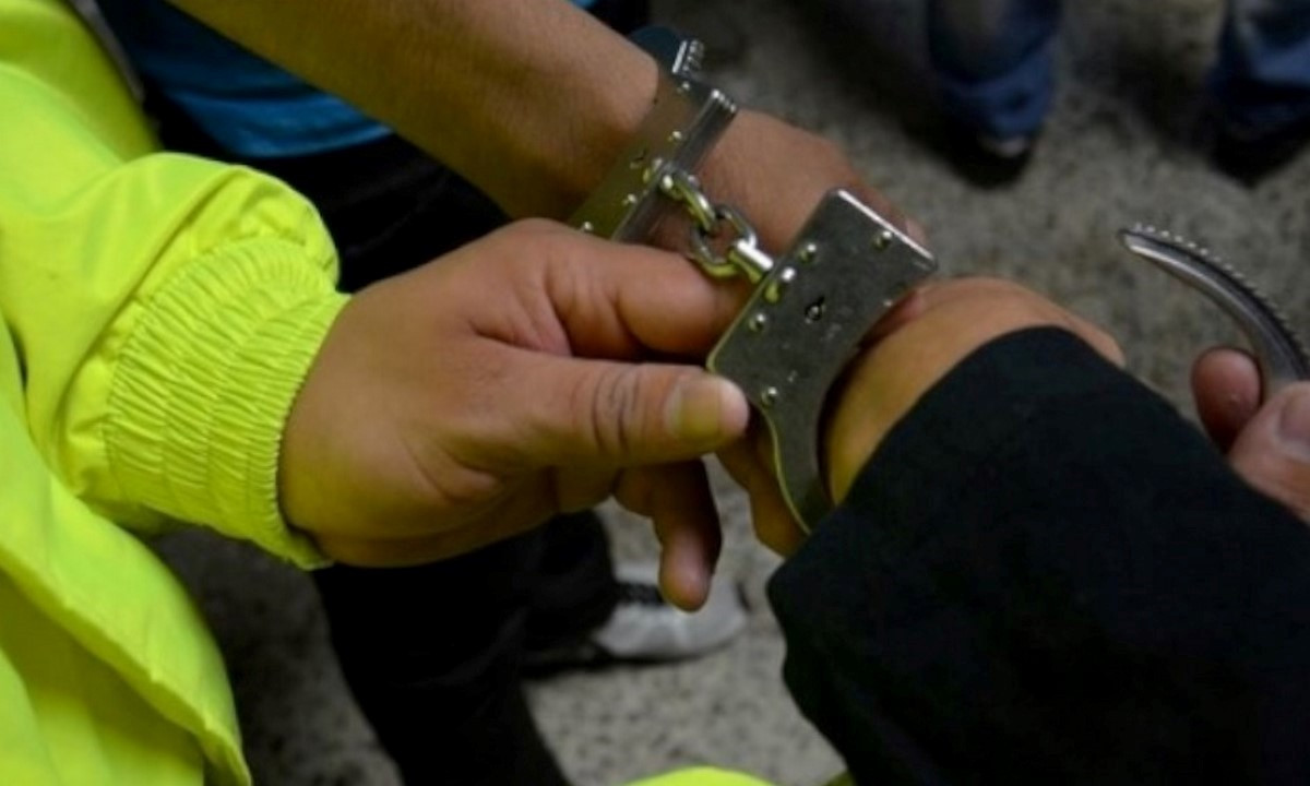 Fueron enviados a prisión dos sujetos señalados de asesinar a un joven en Segovia 1 Fueron enviados a prisión dos sujetos señalados de asesinar a un joven en Segovia
