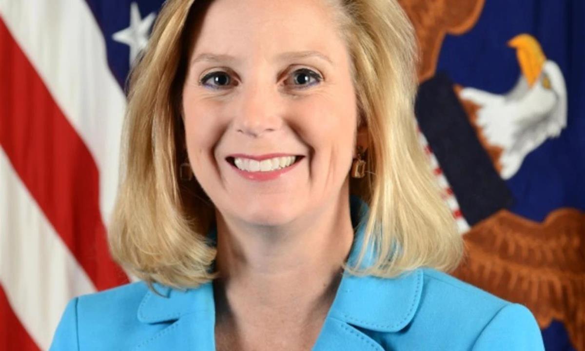 El Senado ratifica a la primera mujer como secretaria del Ejército de Estados Unidos 1 secretaria del Ejército de Estados Unidos