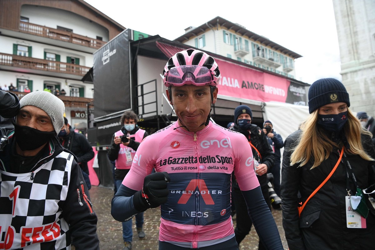 Fotos triunfo Egan Bernal en la etapa 16 del Giro de Italia