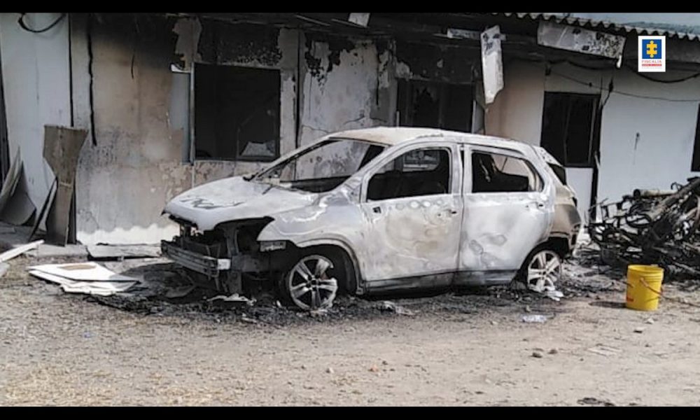 [Fotos y[Video] Así quedó la URI donde fue retenida la joven que denunció abuso del Esmad y luego se suicidó