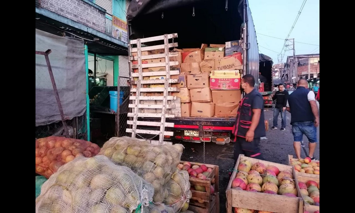 ¡Qué bien! La Alcaldía Manizales flexibilizó los horarios de descargue de alimentos para evitar desabastecimiento 1 ¡Qué bien! La Alcaldía Manizales flexibilizó los horarios de descargue de alimentos para evitar desabastecimiento