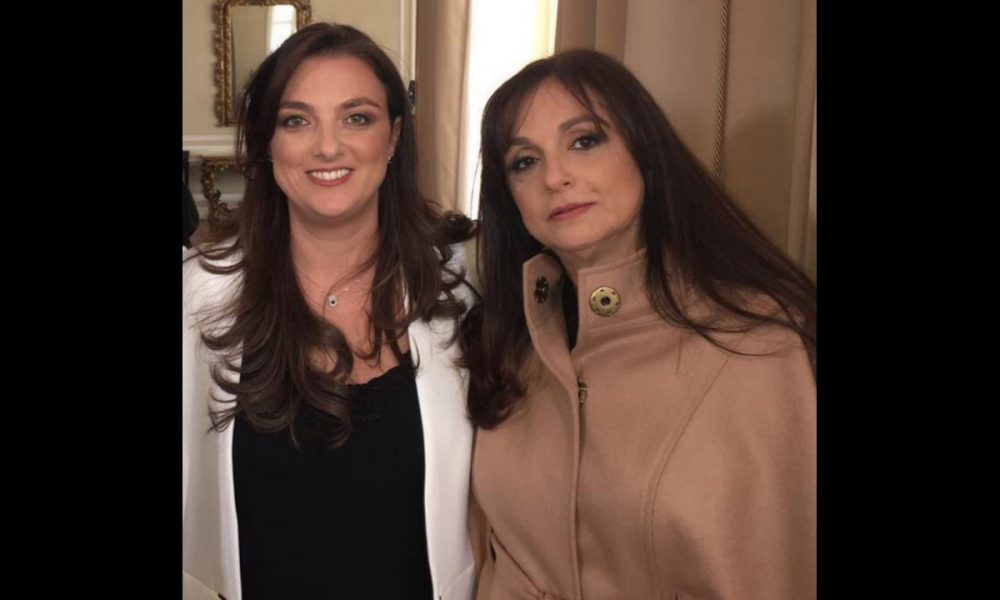 Por Covid murió la mamá de la ministra Karen Abudinen