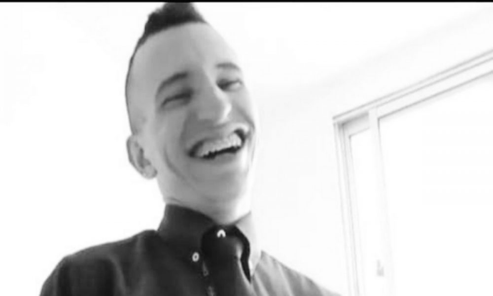 Pereira-joven-atacado