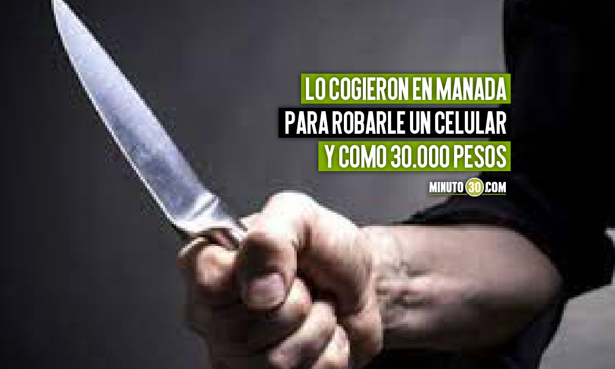 ¡Qué miedo! Entre tres manes con machetes y cuchillos atracaron a un joven en Itagüí 1 Itagüí
