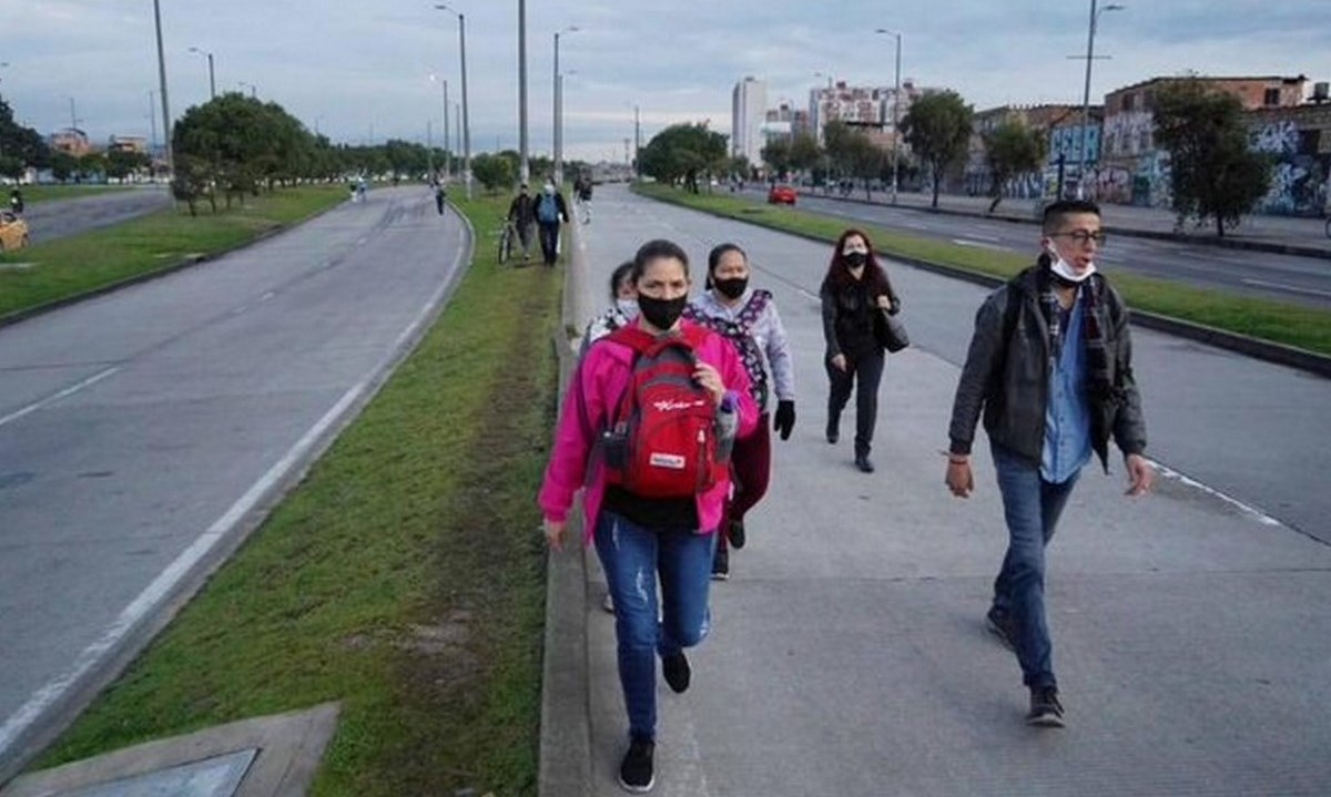 Con 53 estaciones dañadas: así opera Transmilenio este 19 de mayo 1 Transmilenio 3