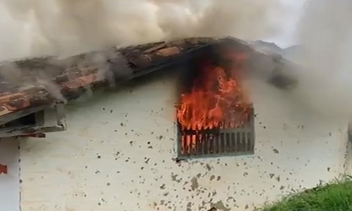 Urrao-casa de la cultura-incendio Urrao-casa de la cultura-incendio