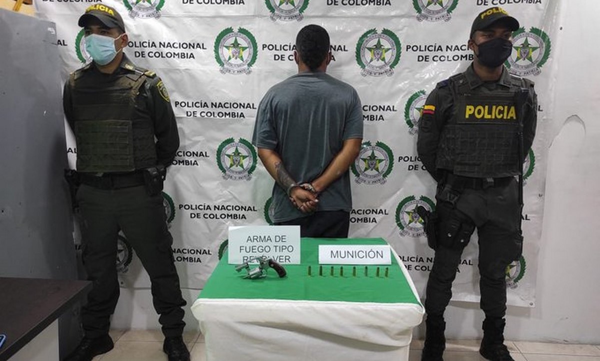 Lo cogieron armado en Segovia, sería integrante del 'Clan del Golfo' 1 caprurado armado segovia