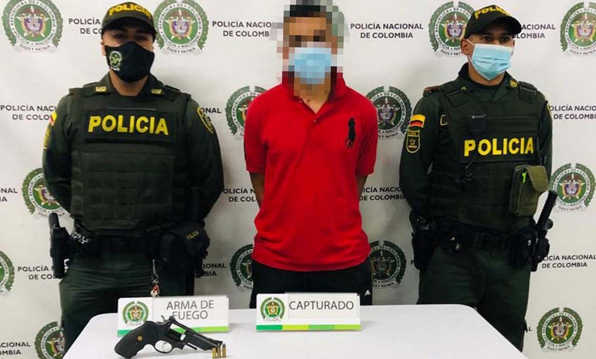 Andaba por las calles de Itagüí con un revólver, pero le 'echaron mano' 1 Capturado en Itagüí por llevar un revólver