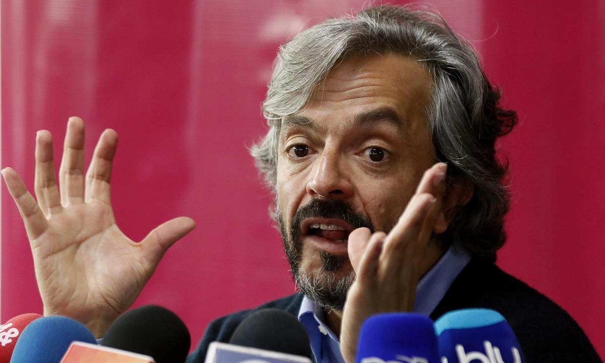 Desempleo en Colombia fue de 14,2 % en marzo 1 En la imagen, el director del Departamento Administrativo Nacional de Estadística (Dane), Juan Daniel Oviedo. EFE/Mauricio Dueñas Castañeda/Archivo
