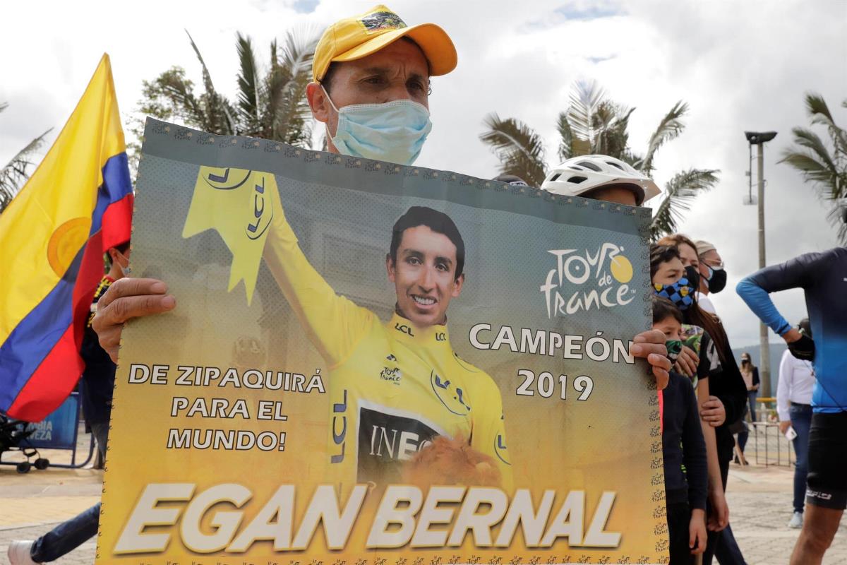 Colombia aparca las diferencias para festejar el triunfo de Egan Bernal en el Giro 3 Egan Bernal