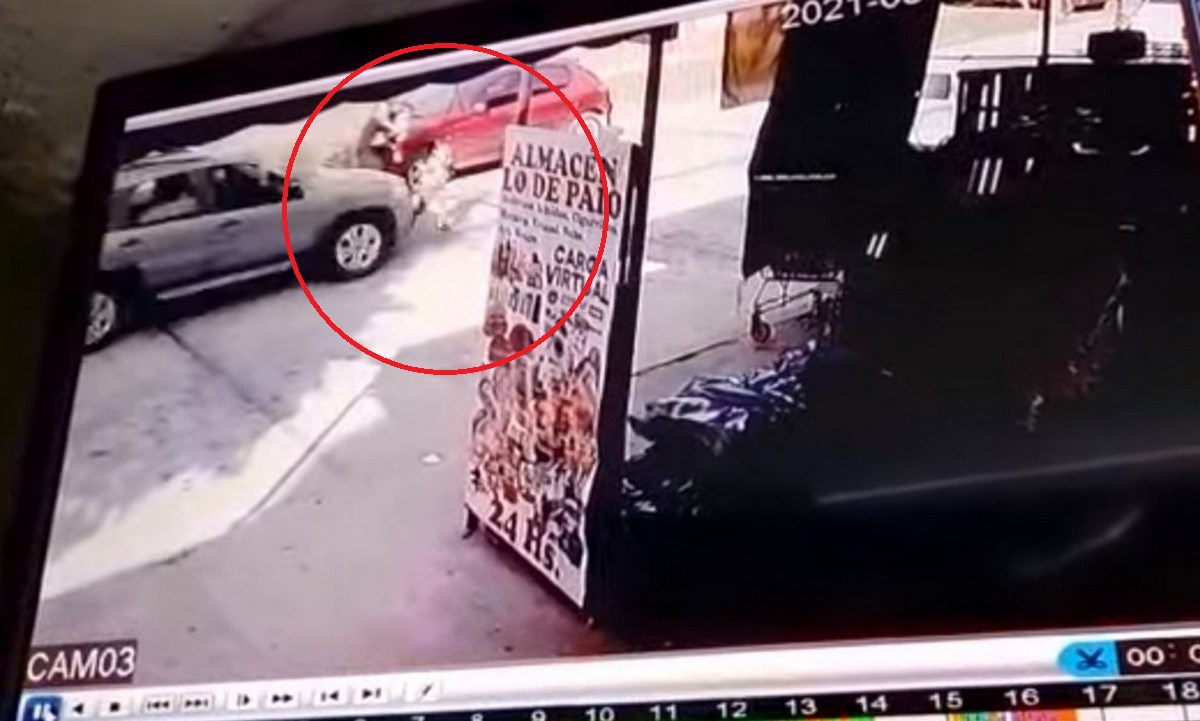 VIDEO. Niño de tres años murió al soltar la mano de su mamá e intentar cruzar la calle 1 menor atropellado argentina