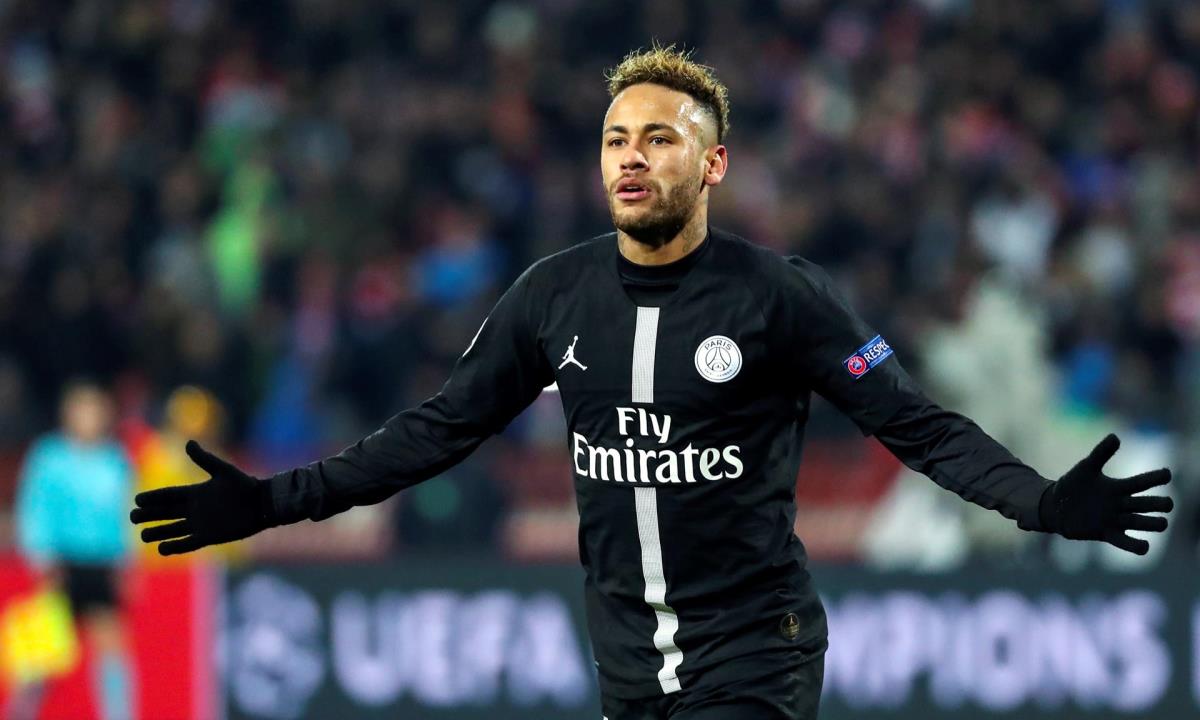 ¿Entonces Messi si llega? El PSG anuncia la renovación de Neymar hasta 2025 1 neymar
