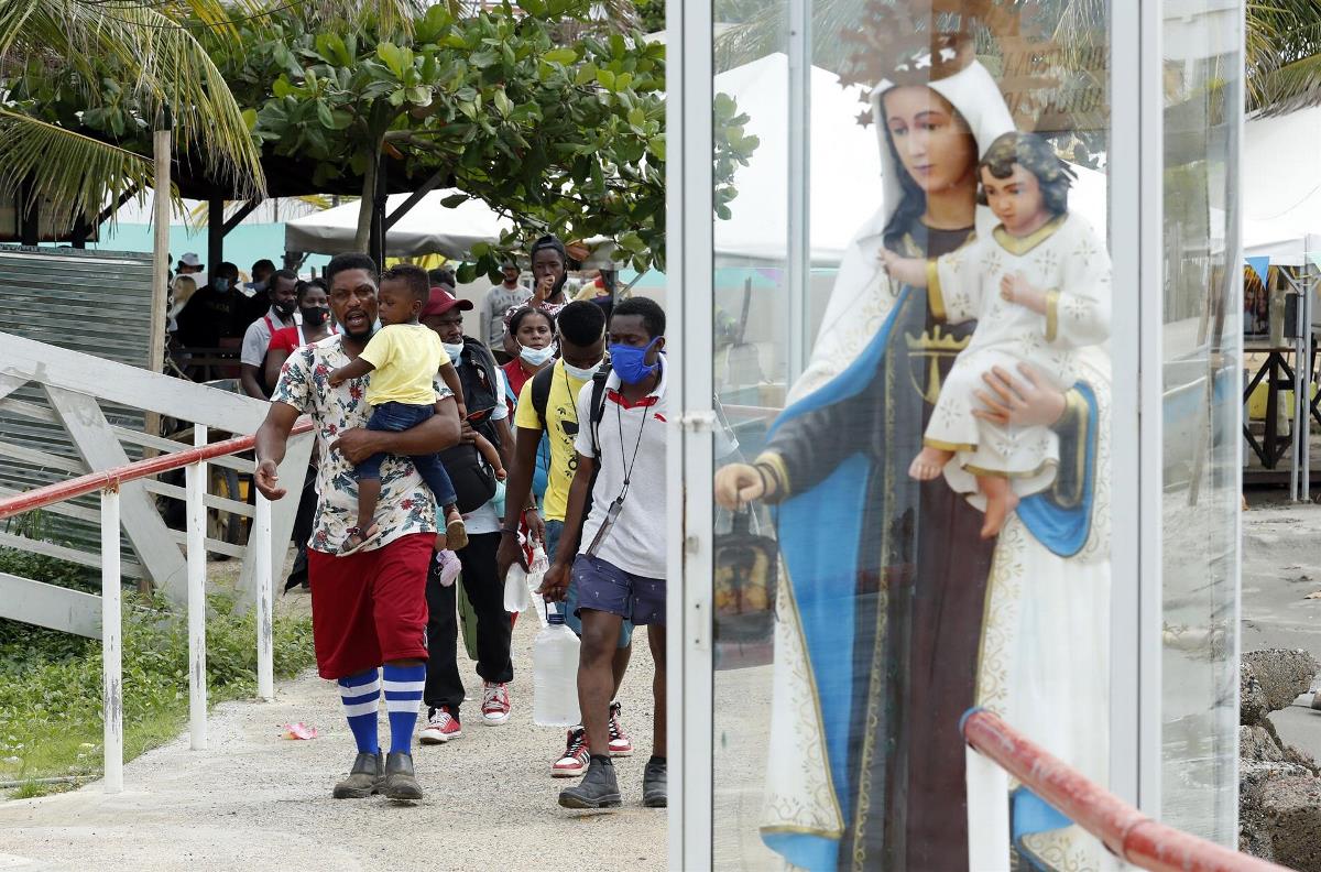 FOTOS: La selva del Darién ahoga el llanto de los niños migrantes 2 ninos migrantes1