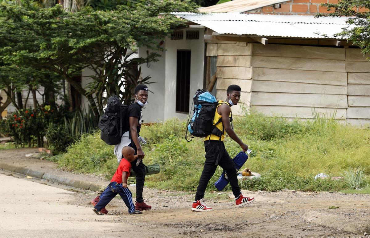 FOTOS: La selva del Darién ahoga el llanto de los niños migrantes 3 ninos migrantes2