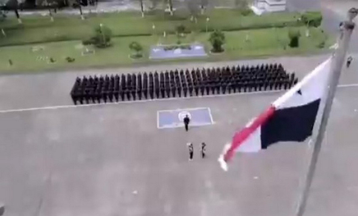Destituyeron a Policía panameño por emitir video en apoyo a uniformados colombianos 1 policia panameno