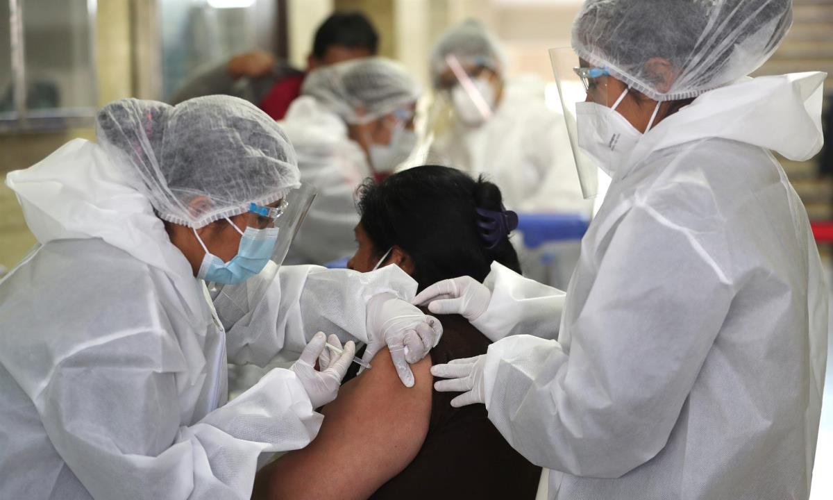 La pandemia retrocede en el mundo pero repunta en Sudamérica 1 La pandemia