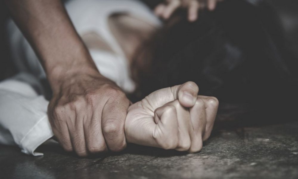 Hombre abusó de su pareja mientras estaba inconsciente por un tratamiento de epilepsia