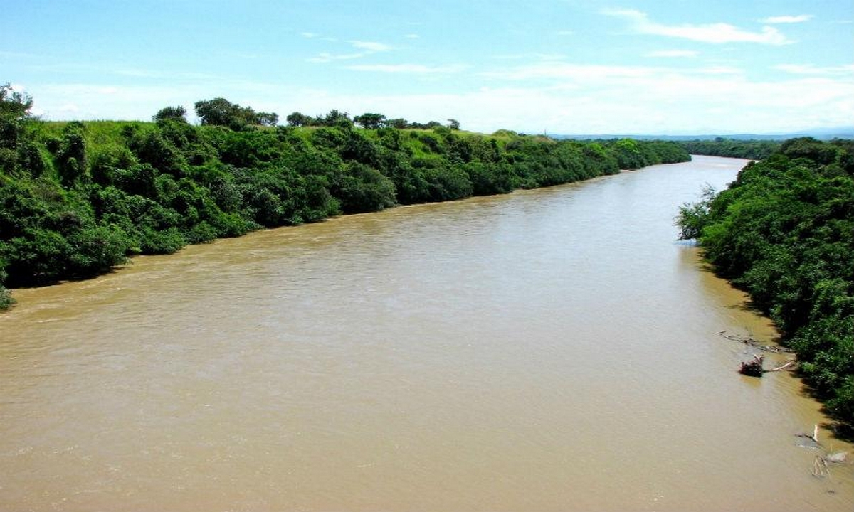Alerta en Barrancabermeja por el alto nivel del río Magdalena debido a las fuertes lluvias 1 Barrancabermeja-alerta roja-río Magdalena