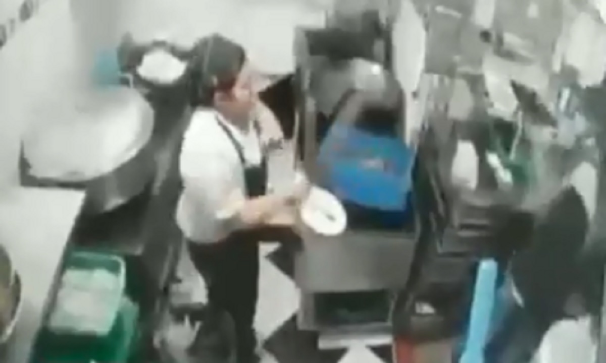 ¡Muy 'berraca'! A machete una mujer se defendió de un asalto en Bogotá 1 Bogotá
