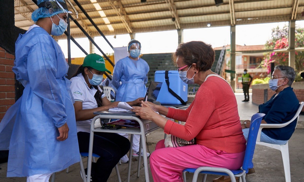 En Bucaramanga también se quedaron si vacunas de Pfizer 1 En Bucaramanga también se quedaron si vacunas de Pfizer