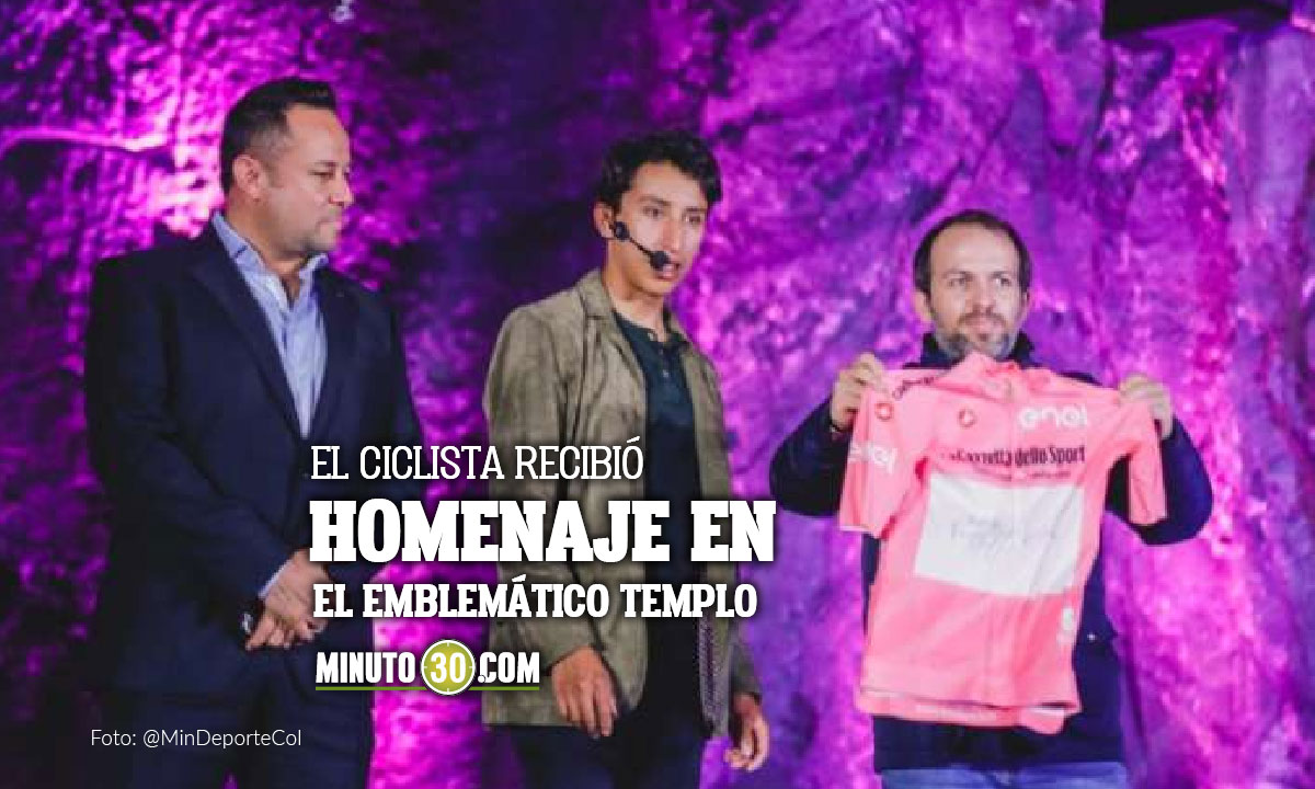 Catedral-de-Sal-de-Zipaquira-se-vistio-rosa-para-recibir-a-Egan-Bernal
