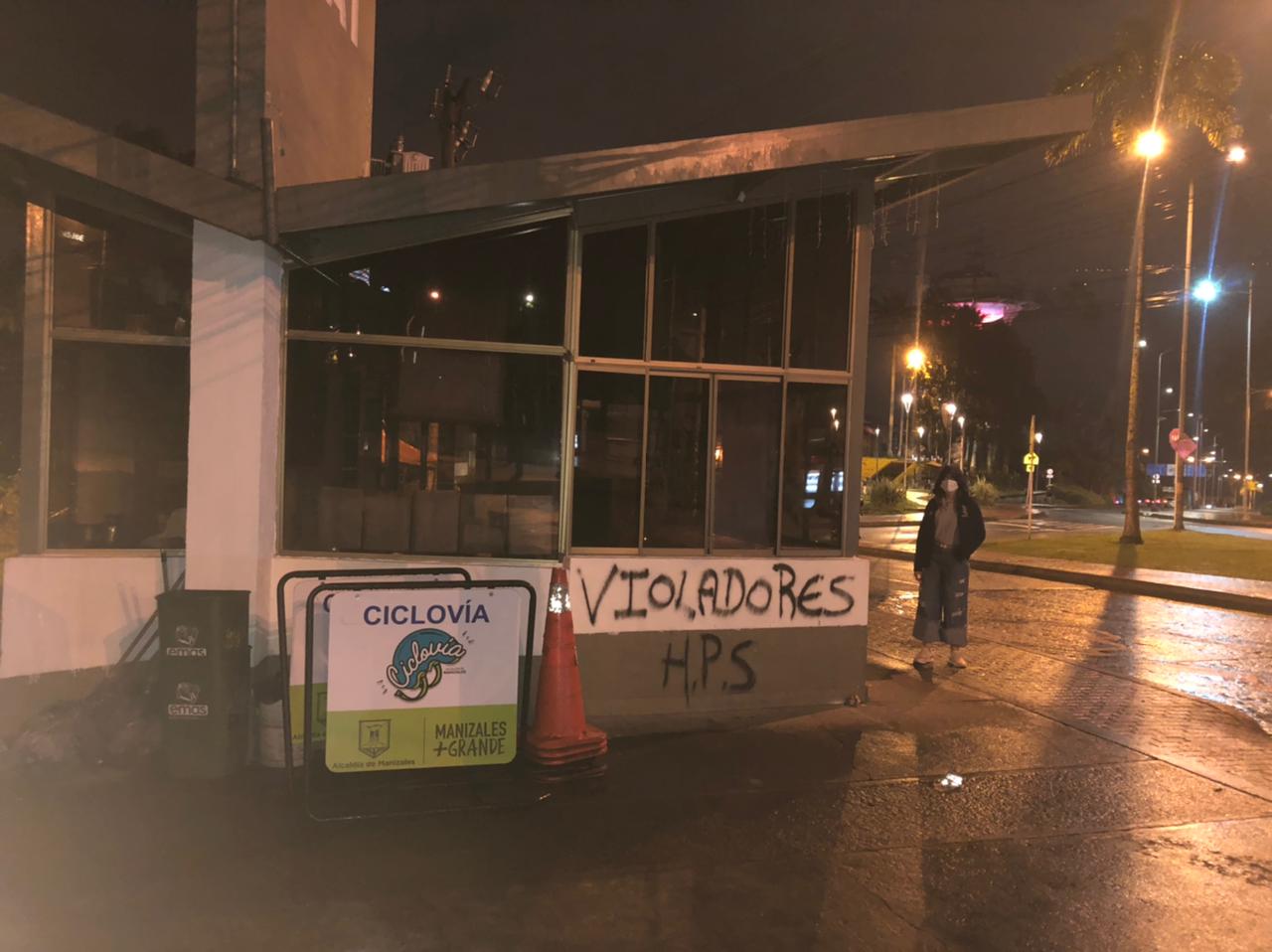 Manifestantes agredieron a personal de la Fuerza Pública en Chipre 1 Chipre