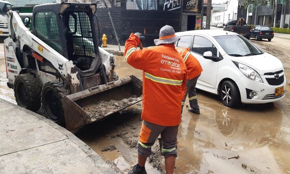 Emvarias-remoción-escombros-Medellín Emvarias-remoción-escombros-Medellín