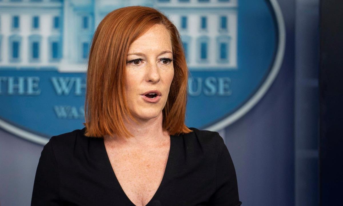 La portavoz de la Casa Blanca, Jen Psaki, habla en conferencia de prensa en Washington (EE.UU.), hoy 30 de junio de 2021. EFE/Sarah Silbiger/Pool vacunas