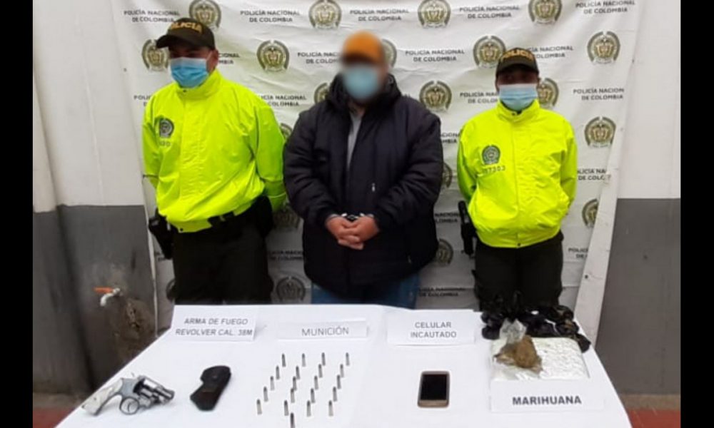 En Yarumal capturaron a 'El Gordo', armado y con marihuana