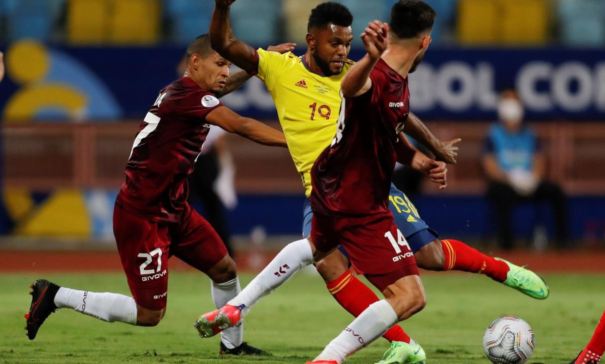 En Fotos: Colombia muy ofensiva, pero Fariñez fue monumental 1 Fariñez
