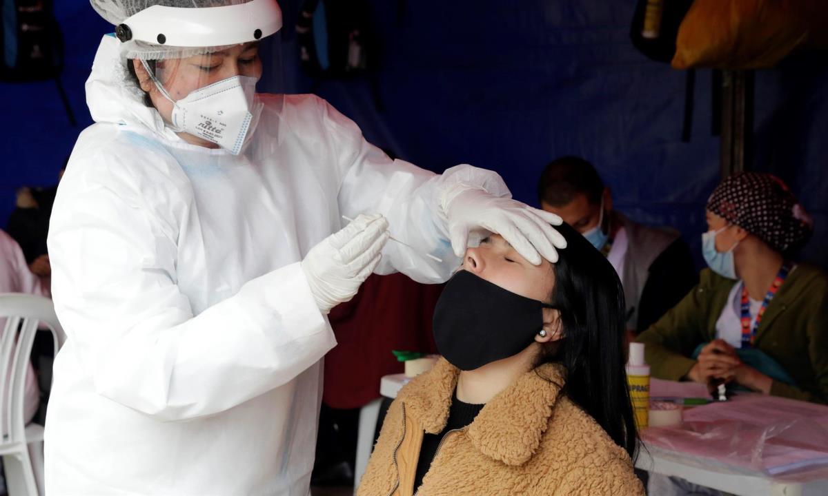 Colombia cierra su peor mes de pandemia con 17.000 muertes en junio 3 Colombia