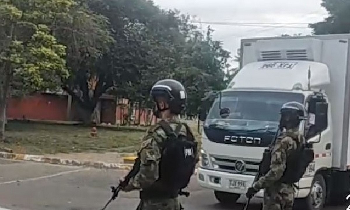 Más de mil desbloqueos ha hecho la Fuerza Pública en paro Más de mil desbloqueos ha hecho la Fuerza Pública en paro