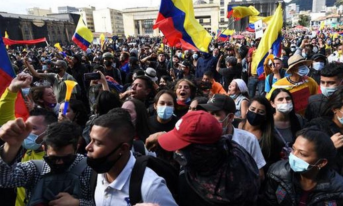 22 bloqueos en vías: manifestaciones del pasado 9 junio 1 manifestaciones colombia