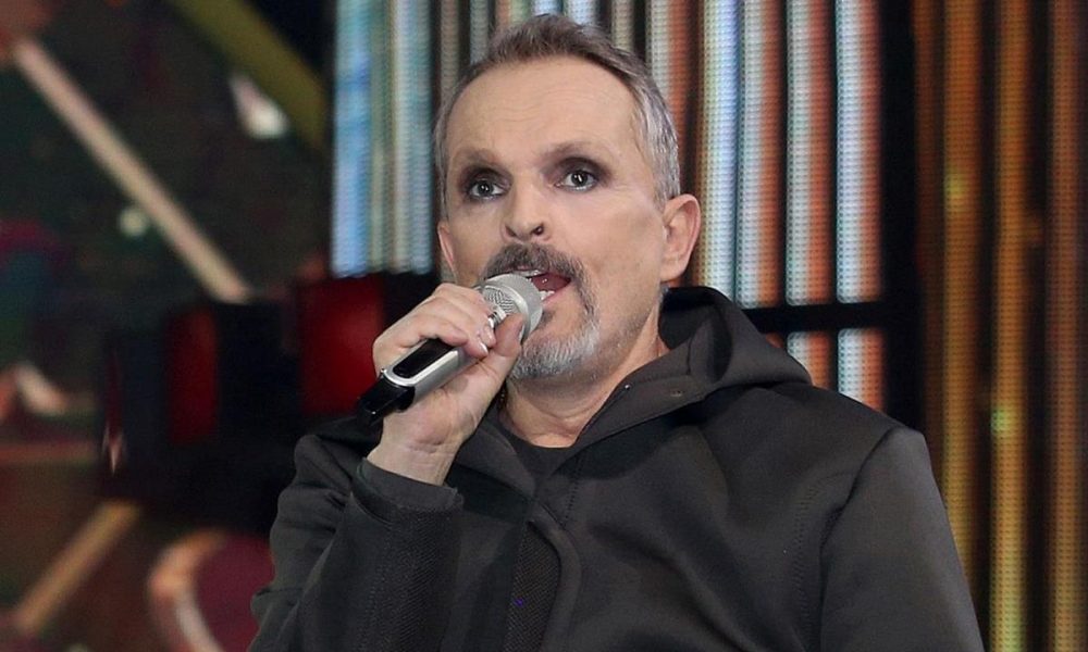 Miguel Bosé causa preocupación tras aparición en la televisión mexicana
