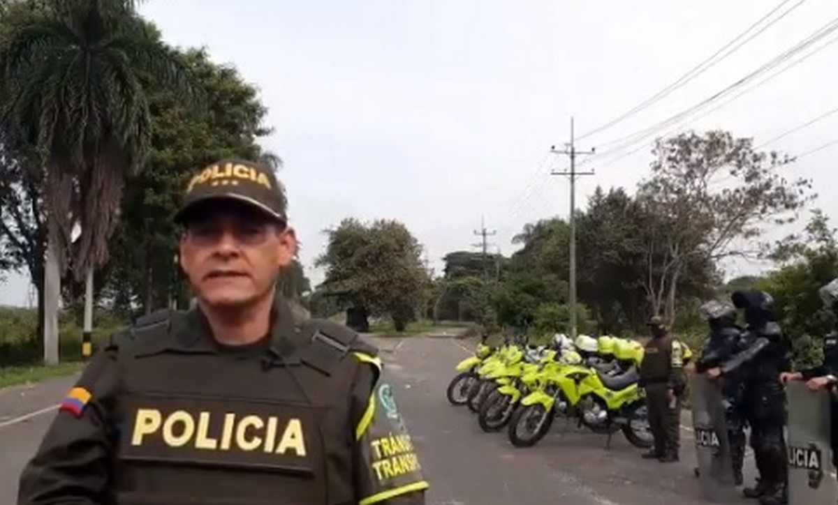 Video: Capturaron a 19 personas por obstrucción de vía pública en la Y de Palmira, Valle del Cauca 1 Capturaron a 19 por bloqueo de vía pública en Palmira