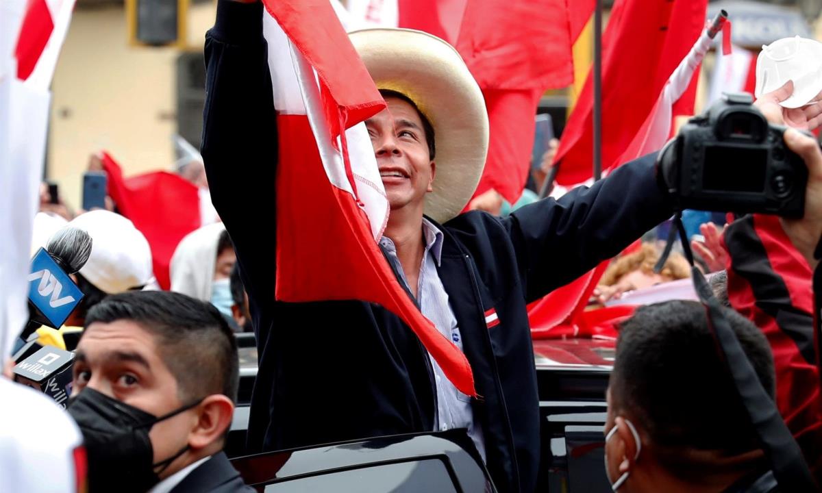 El izquierdista Pedro Castillo se aproxima al triunfo electoral en Perú 1 pedro castillo