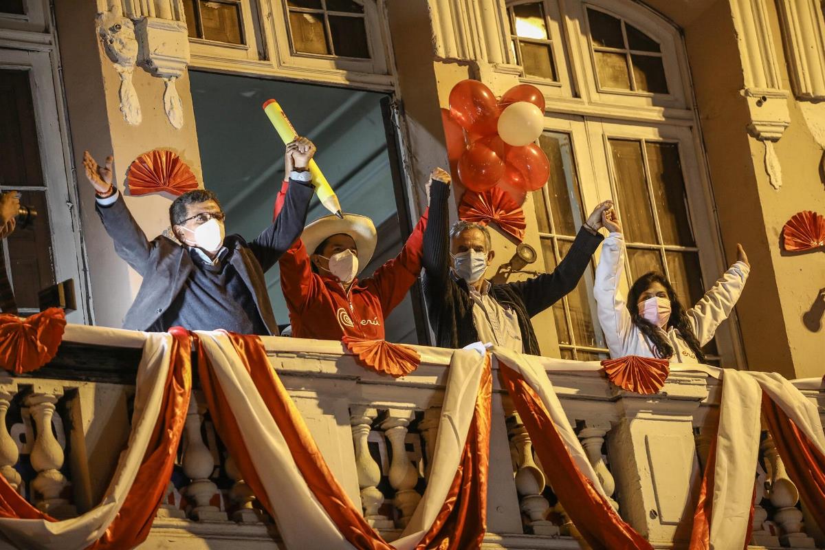 Castillo y Fujimori cierran la campaña más polarizada en décadas en Perú 2 peru