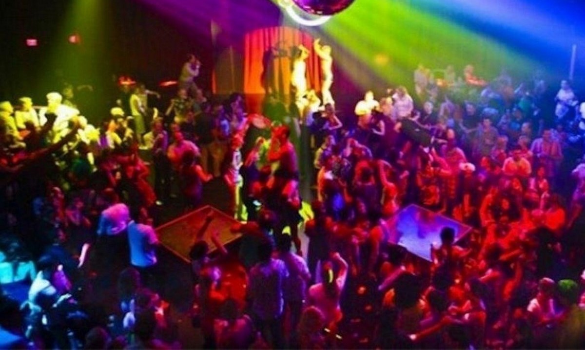 Francia reabrirá las discotecas en julio, no será obligatorio el uso de tapabocas 1 pista de baile discoteca efe
