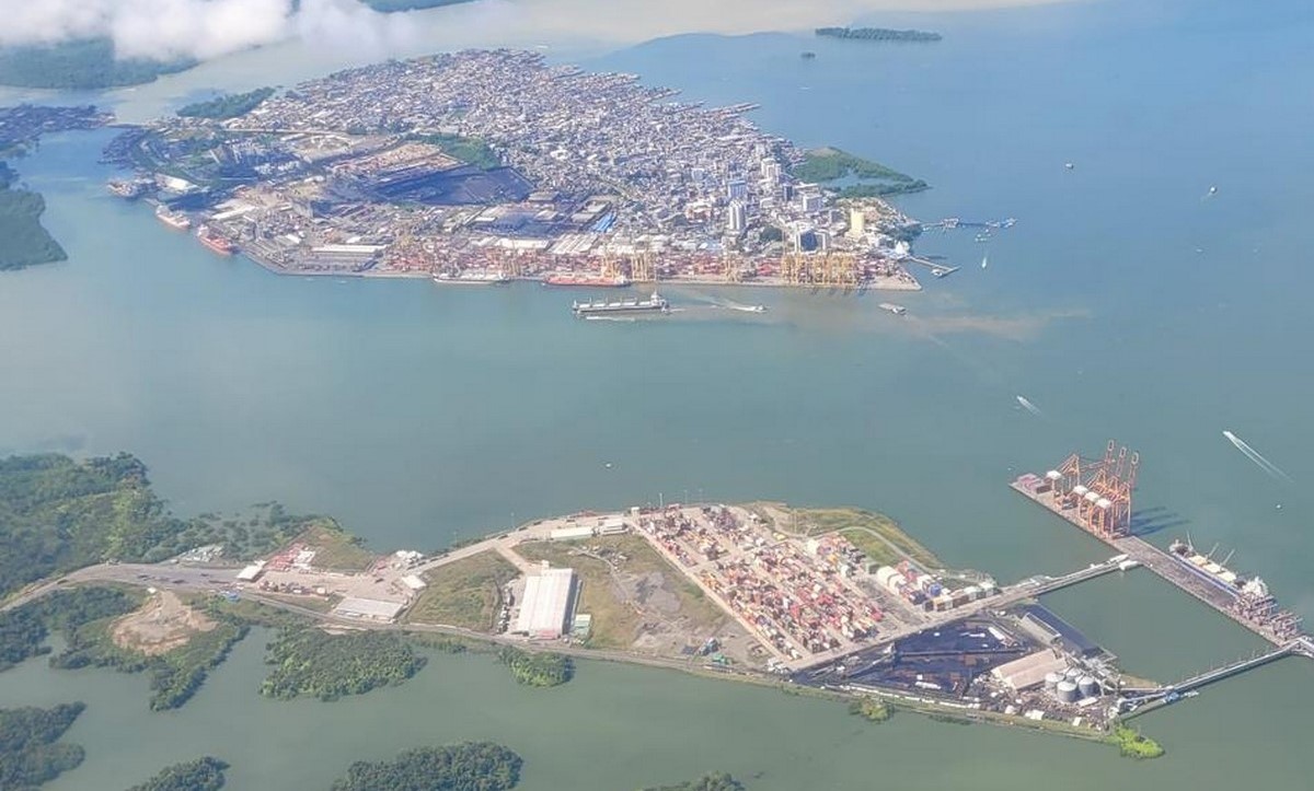 Fuerza Pública desbloquea el Puerto de Buenaventura y garantiza abastecimiento 1 Desbloquearon el Puerto de Buenaventura en la costa pacífica