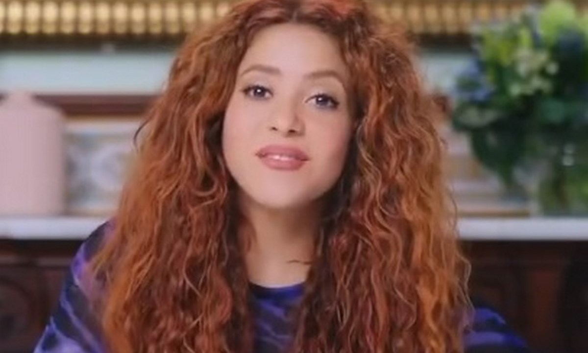 ¡Radiante!, Shakira luce de qué esta hecha con un vestido rojo 1 shakira14