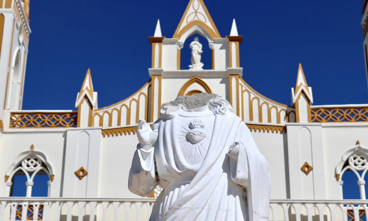 Sin cabeza, así dejaron varias figuras religiosas en Ayapel, Córdoba 1 Ayapel