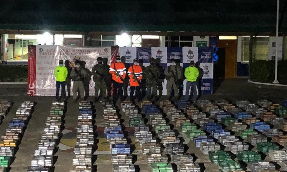 Incautaron 5,4 toneladas de cocaína en selva del Chocó