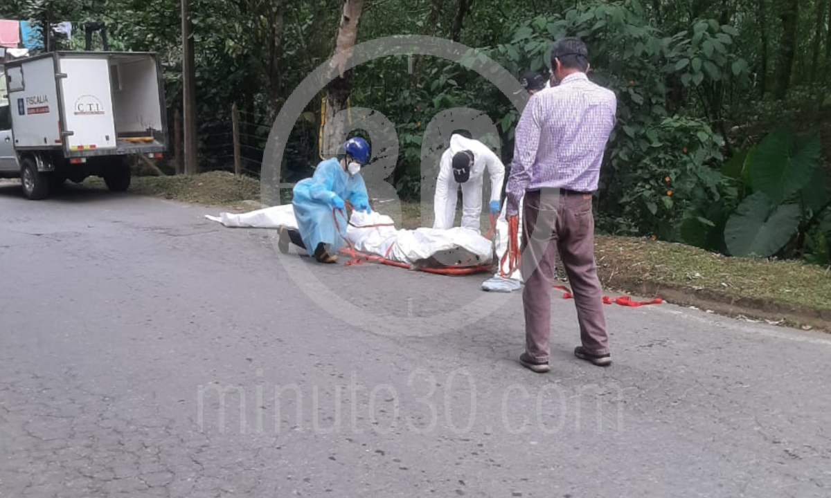 EN VIDEO: ¡Desgarrador! Una señora que desapareció fue hallada sin vida en una quebrada 4 Envigado mujer hallada sin vida 2