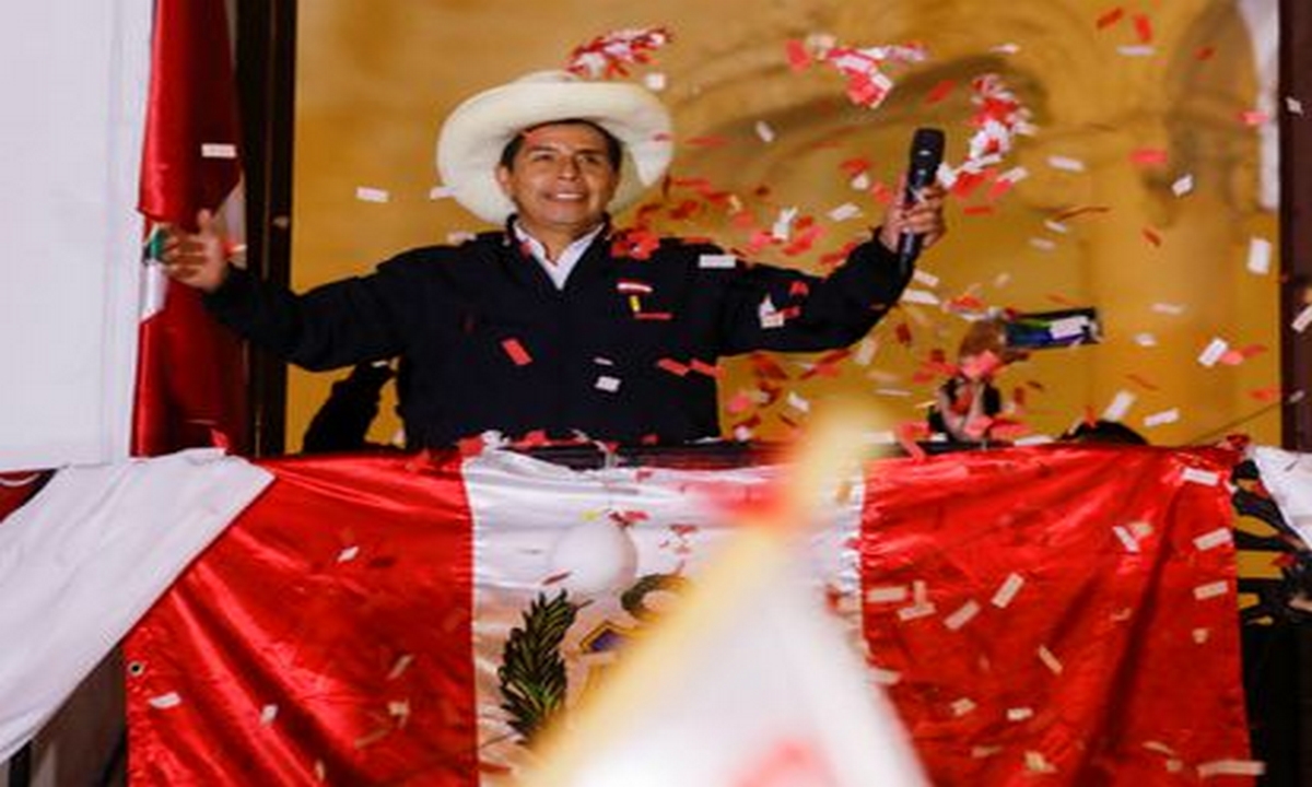 Tras mes y medio desde las elecciones, Pedro Castillo es proclamado presidente electo de Perú 1 Pedro Castillo